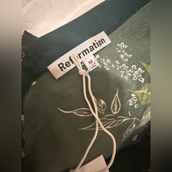 NWT - Reformation Neola Floral Print Silk Maxi Dress 100% silk - Picture 10 of 10